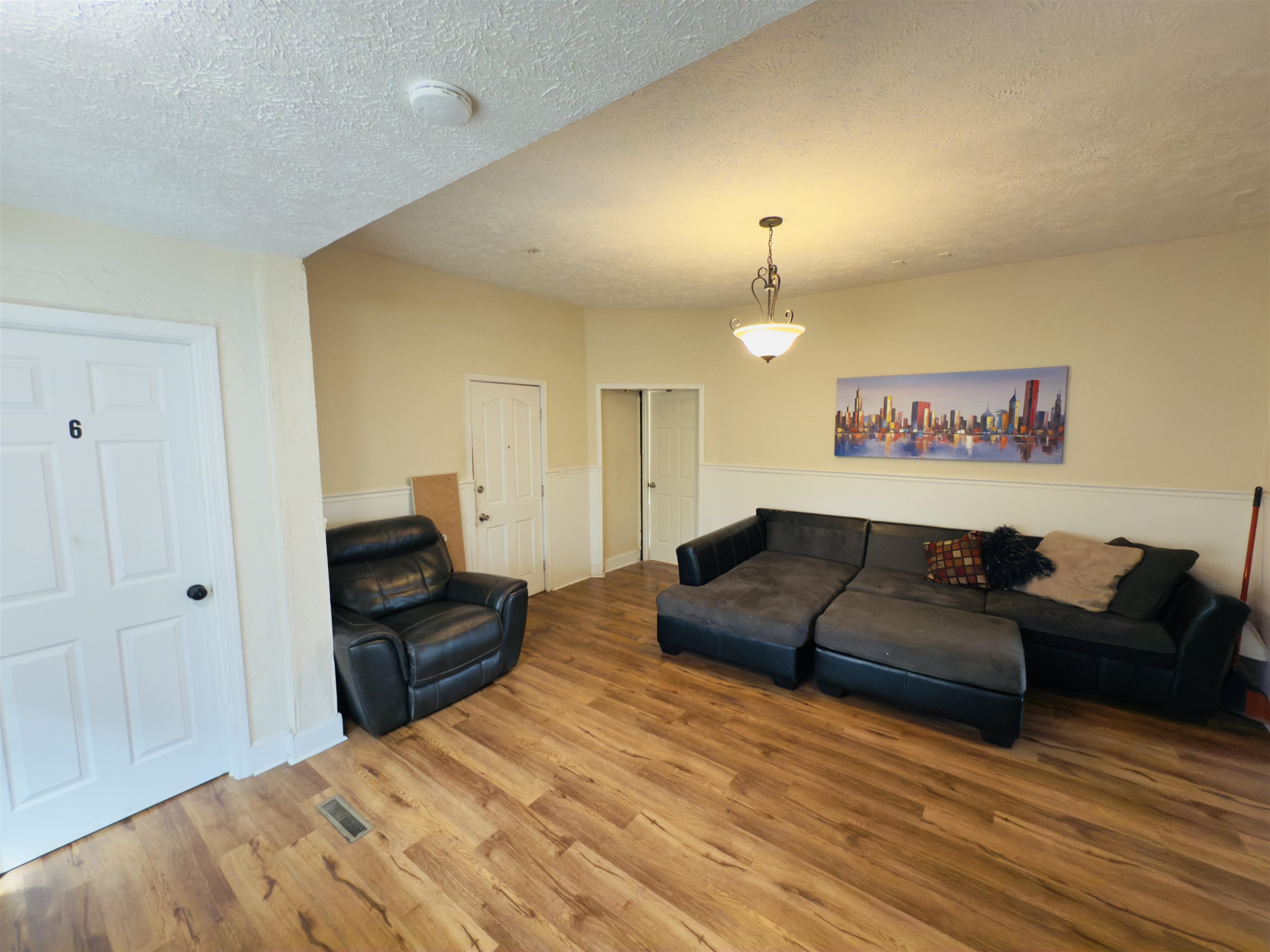 2823 West Sharp Avenue Spokane, WA 99201 - Photo 6 of 22