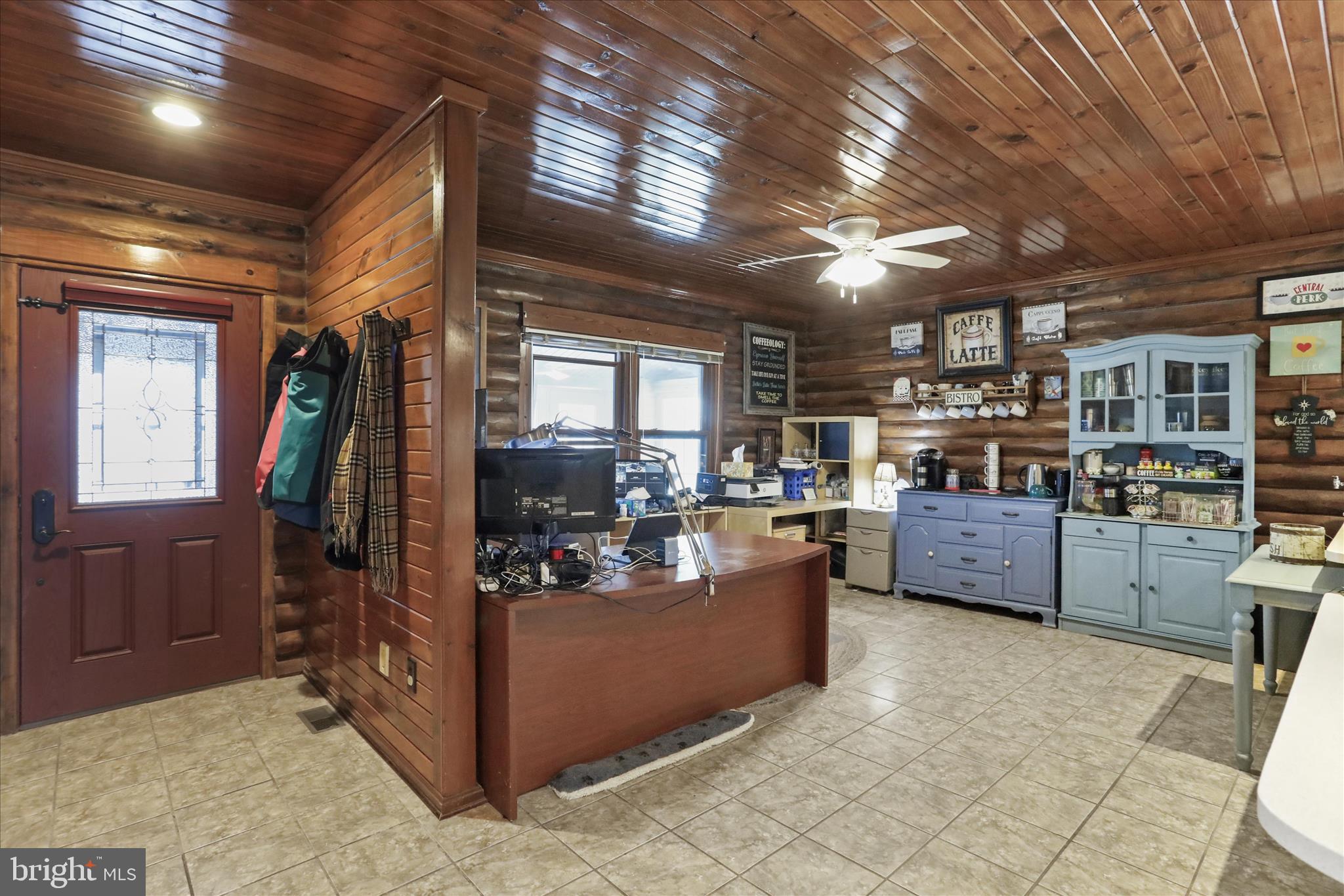 14507 Heavenly Acres Ridge Hancock, MD 21750 - Photo 21 of 65 Office/ Eat-In Kitchen Area