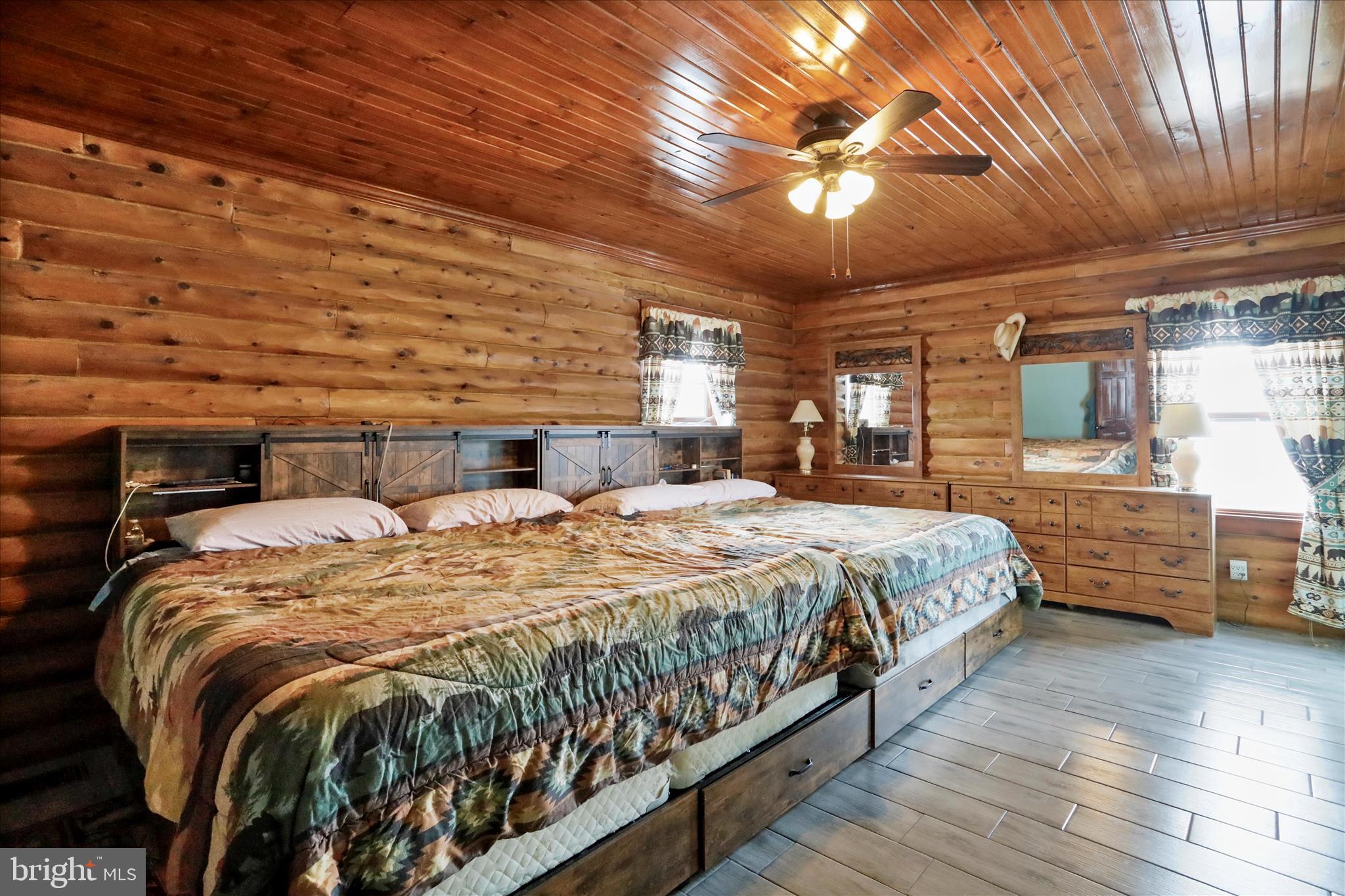 14507 Heavenly Acres Ridge Hancock, MD 21750 - Photo 23 of 65 Spacious Primary Bedroom