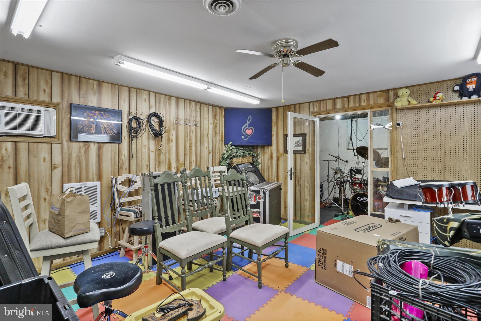 14507 Heavenly Acres Ridge Hancock, MD 21750 - Photo 41 of 65 Hobby Room/Work from Home on Detached Garage