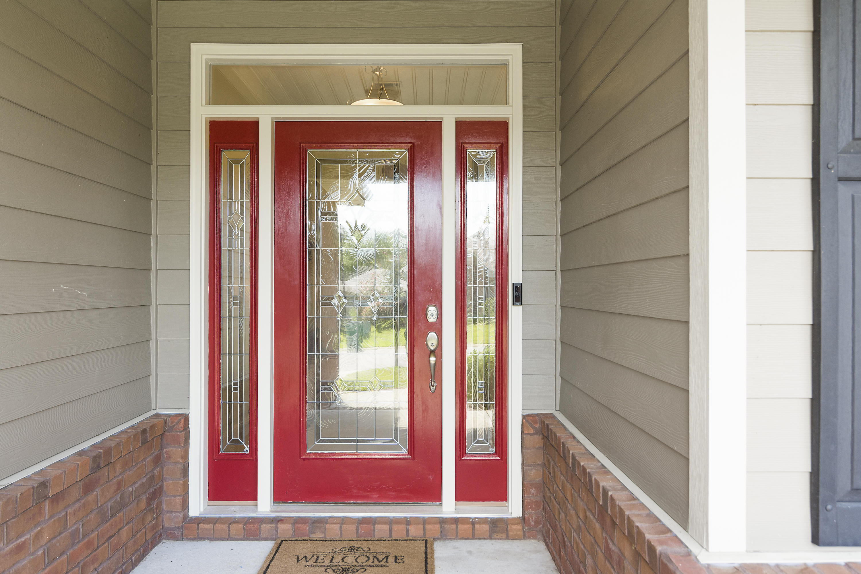 4605 Hermosa Road Crestview, FL 32539 - Photo 11 of 46 a view of front door