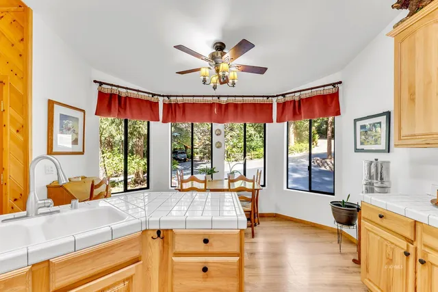 $449,000 | 52199 Acorn Lane, Idyllwild, CA 92549