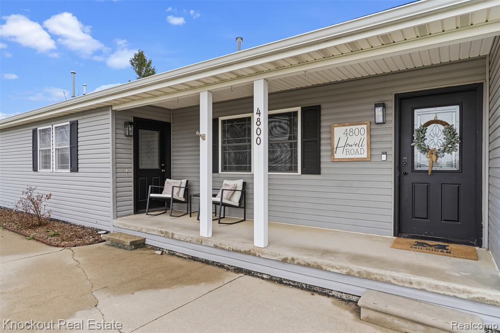 4800 Howell Road Otter Lake, MI 48464 - Photo 6 of 61