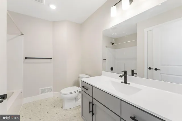 $874,592 | 108 Ferry Lane, Unit 4, Phoenixville, PA 19460