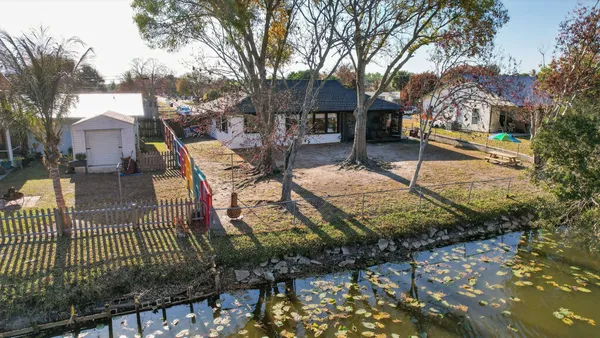 $400,000 | 4543 Southeast Dryfus Avenue, Stuart, FL 34997