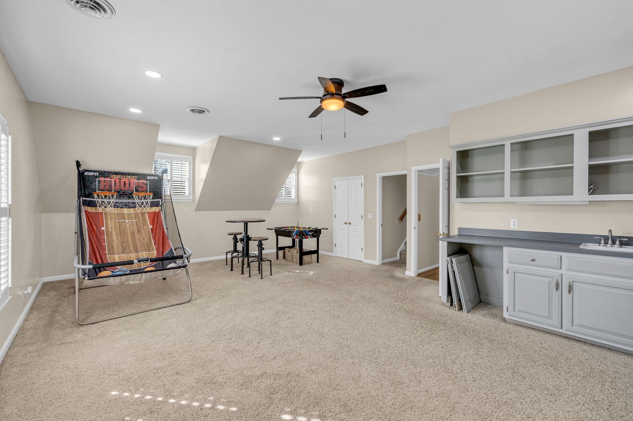 1810 Waterford Road Murfreesboro, TN 37129 - Photo 29 of 43 a view of a livingroom with furniture and a ceiling fan