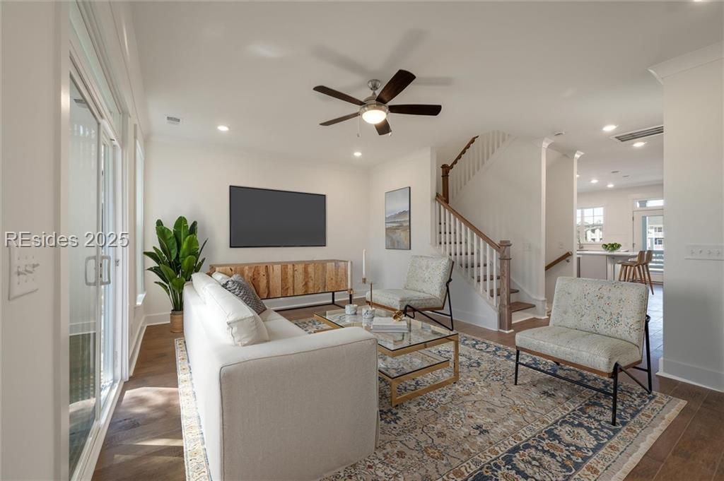 423 East Parkside Cmns Bluffton, SC 29910 - Photo 23 of 33 *Pictures are from a completed Ashley floor plan i