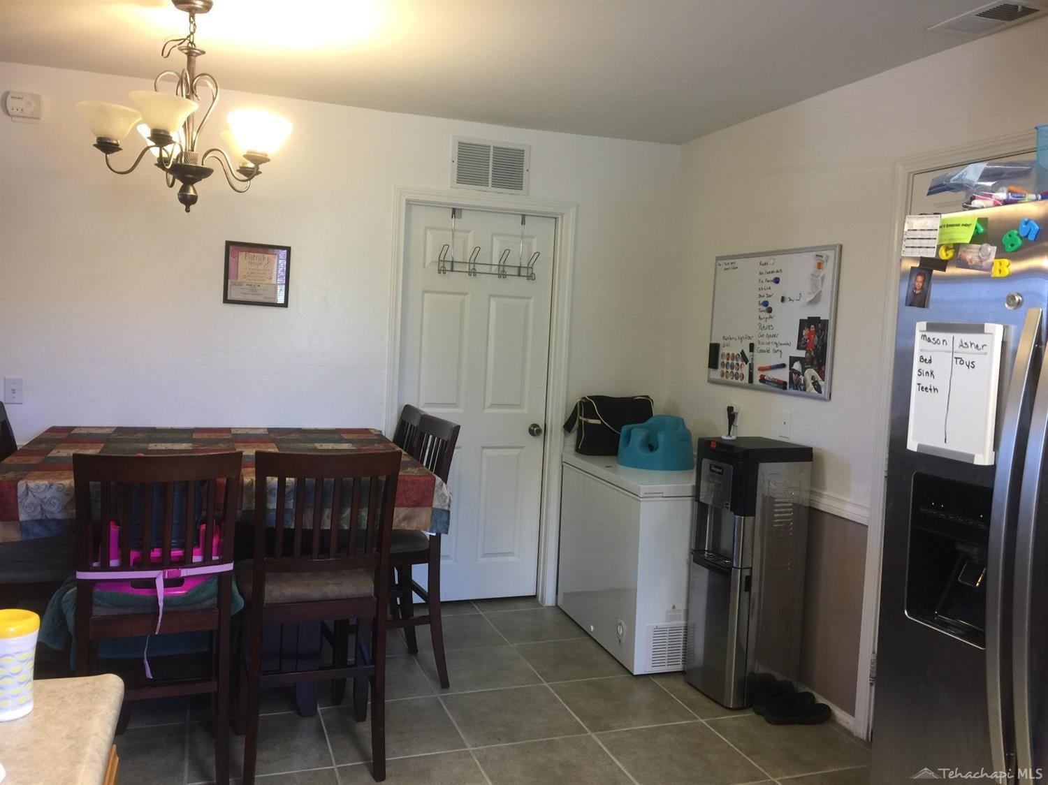 21308 Woodford-Tehachapi Road Tehachapi, CA 93561 - Photo 21 of 38 Gallery Image 21
