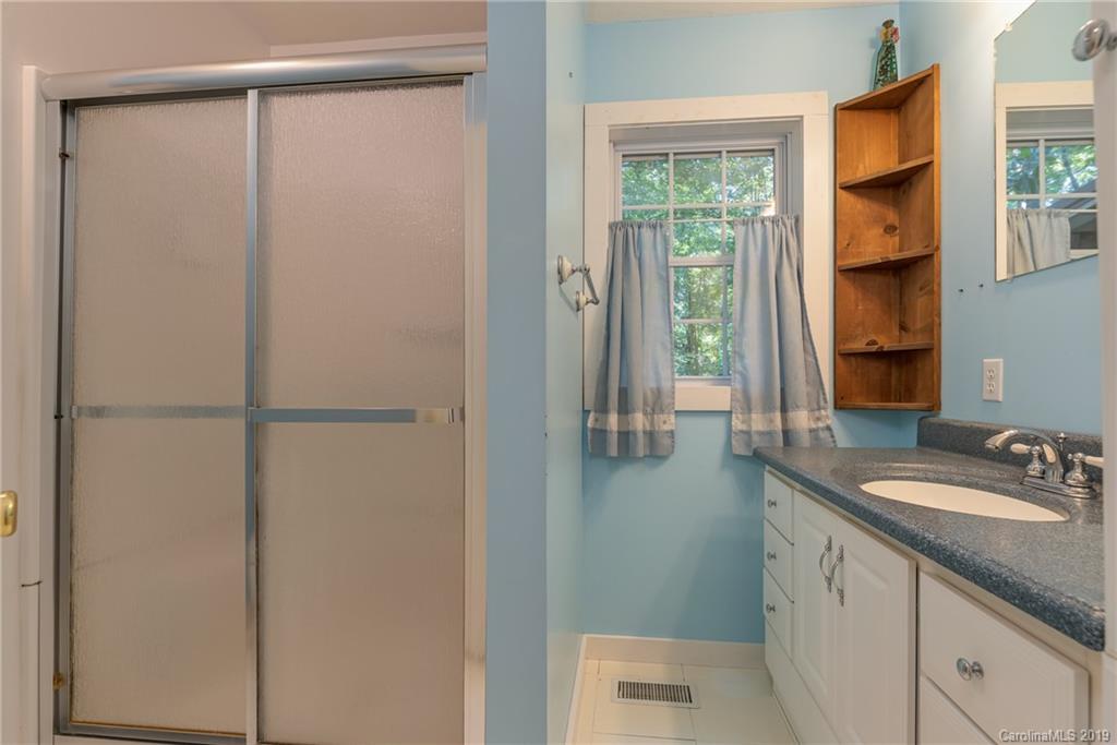 770 New Market Road Tryon, NC 28782 - Photo 15 of 33