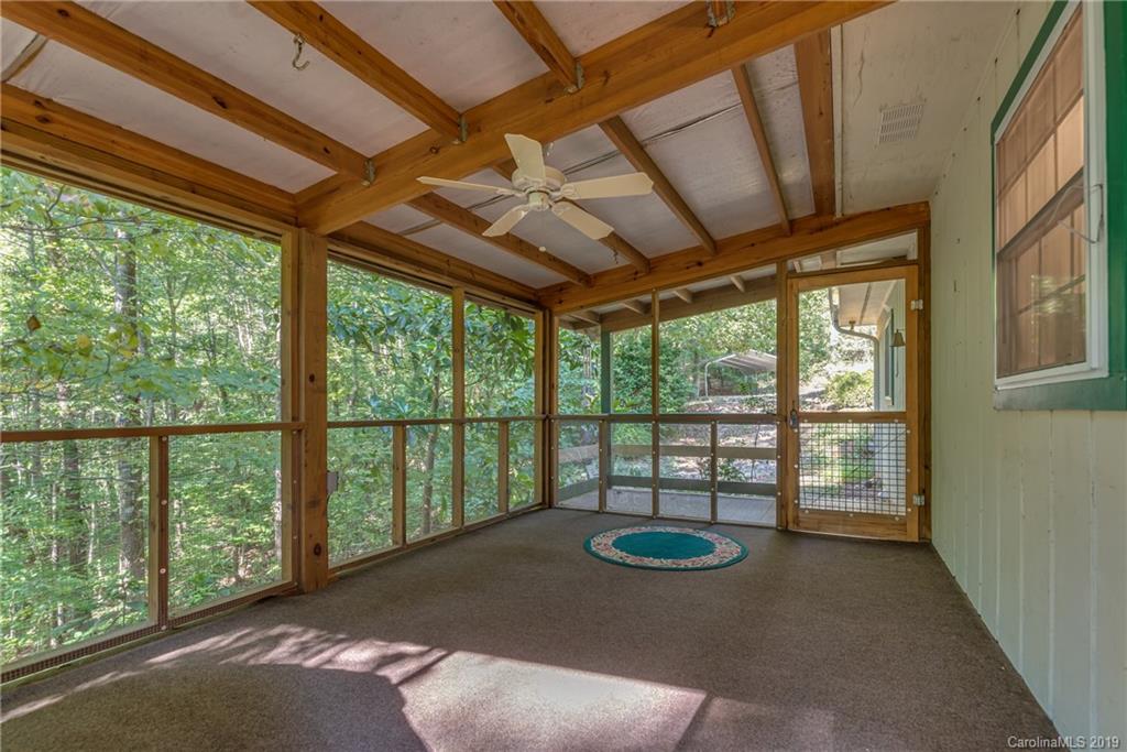 770 New Market Road Tryon, NC 28782 - Photo 7 of 33