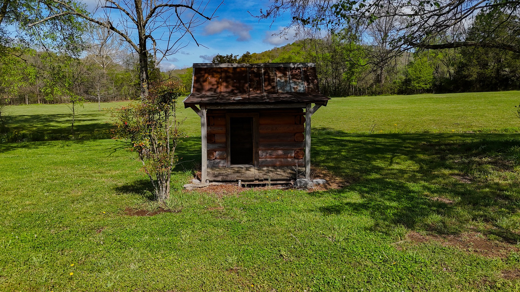 16 Volunteer Road Petersburg, TN 37144 - Photo 28 of 41 a view of a bench in the garden near a bench