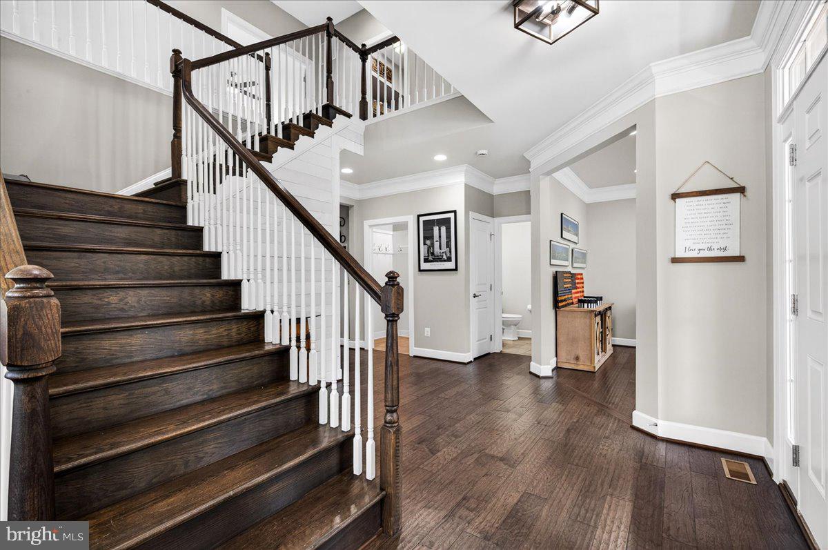42458 Reservoir Ridge Place Ashburn, VA 20148 - Photo 6 of 80