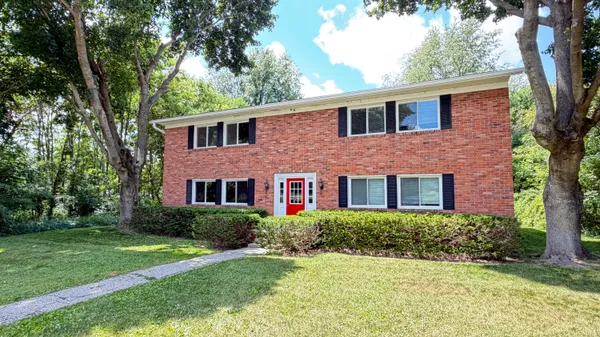 $800 | 6489 Sorby Highway, Unit 210, Addison, MI 49220