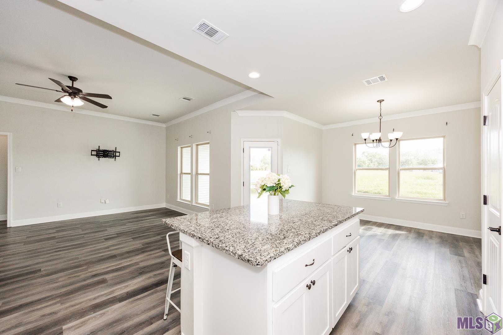 7049 East Sunset Loop Addis, LA 70710 - Photo 11 of 13 Gallery Image 11