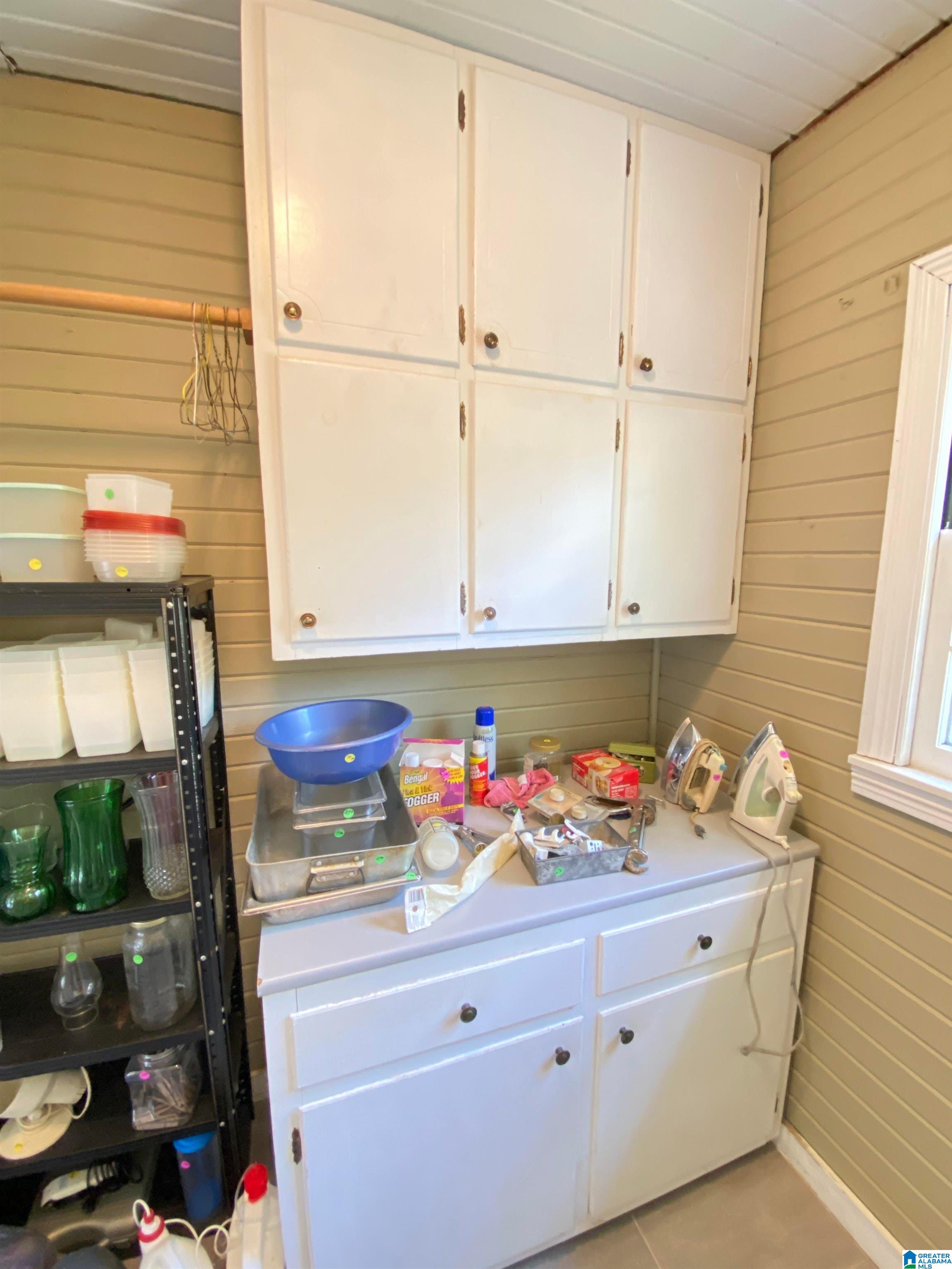 301 Sun Valley Road Birmingham, AL 35215 - Photo 15 of 35