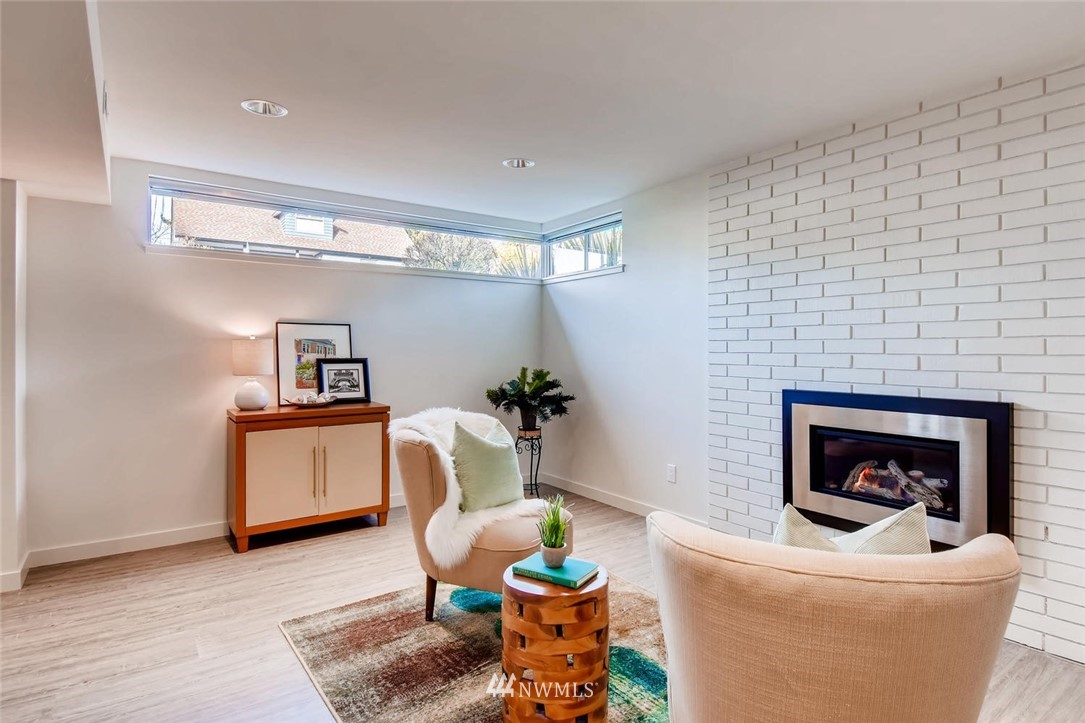 3701 Southwest Webster Street Seattle, WA 98126 - Photo 12 of 17 Gallery Image 12