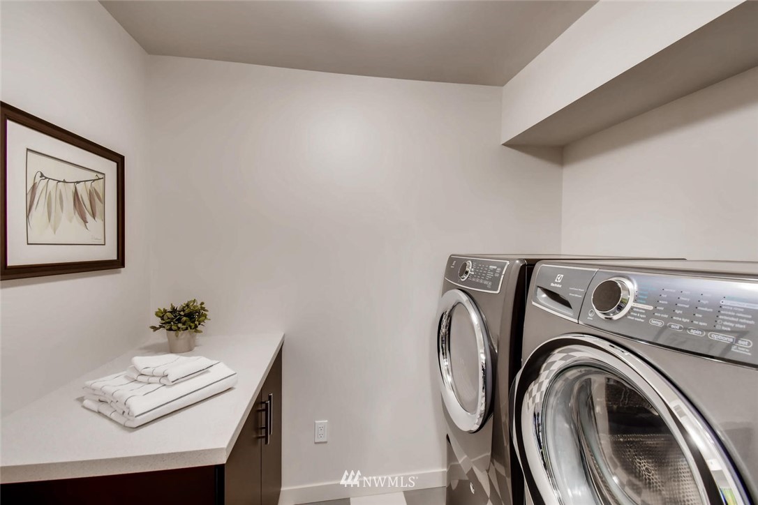 3701 Southwest Webster Street Seattle, WA 98126 - Photo 16 of 17 Gallery Image 16