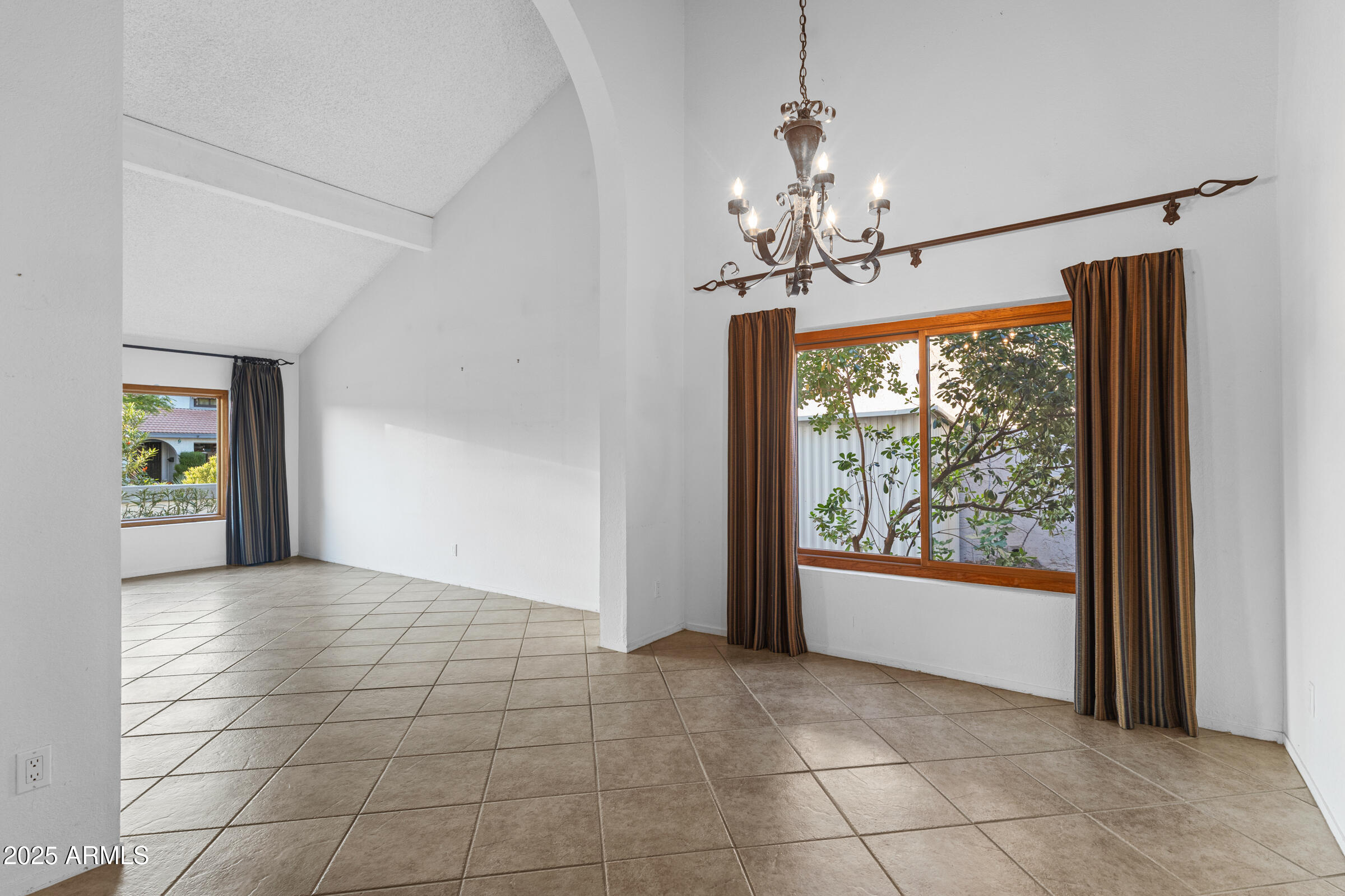 5627 South Crows Nest Road Tempe, AZ 85283 - Photo 12 of 93 5627 S Crows Nest Rd-12