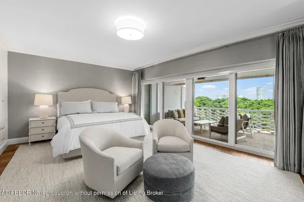 $10,500,000 | 315 South Lake Drive, Unit PHC, Palm Beach, FL 33480