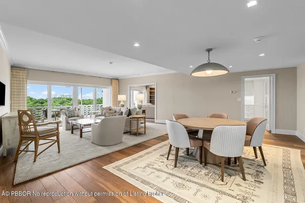 $10,500,000 | 315 South Lake Drive, Unit PHC, Palm Beach, FL 33480