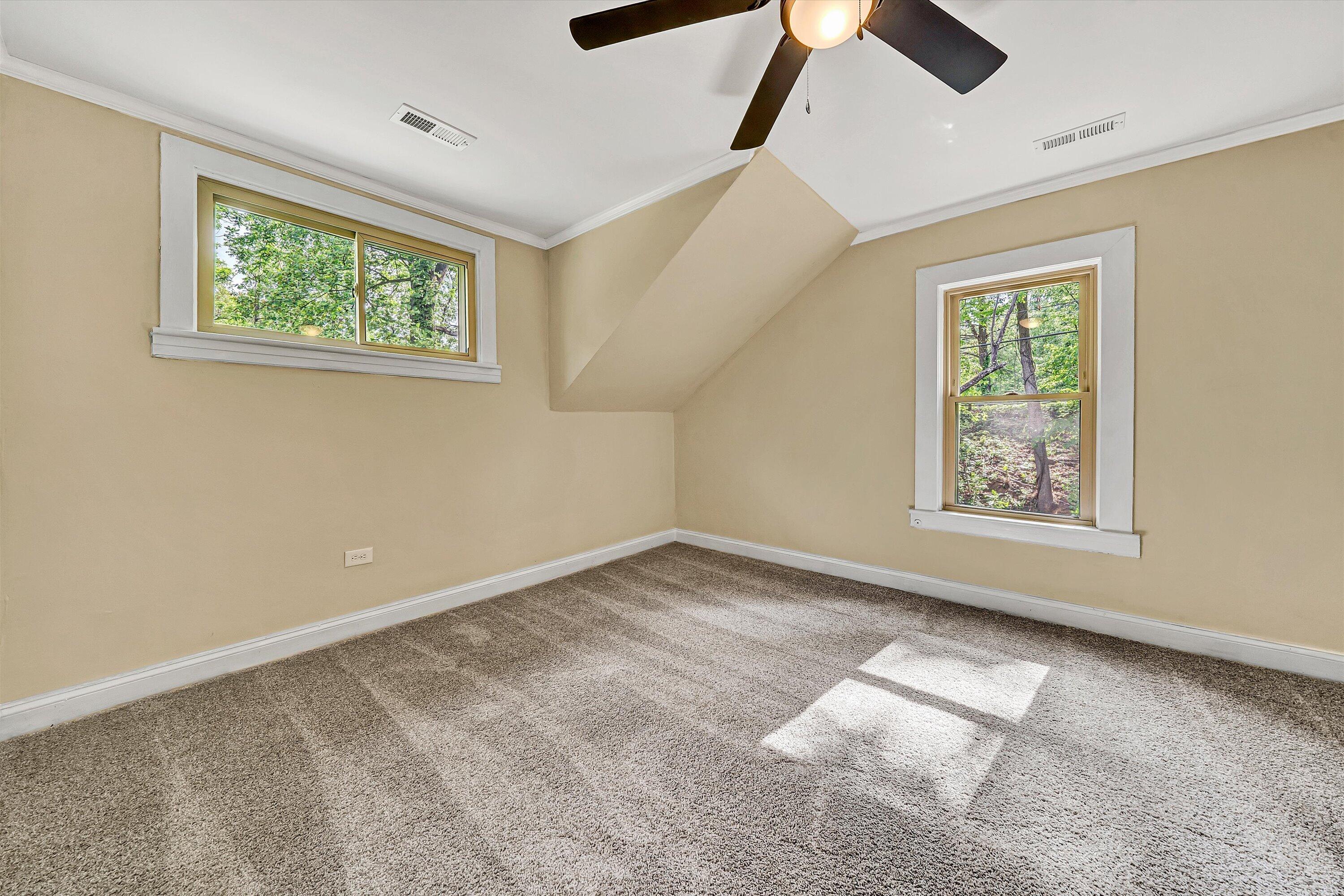 4714 Tobey Road Salem, VA 24153 - Photo 26 of 37 Bedroom