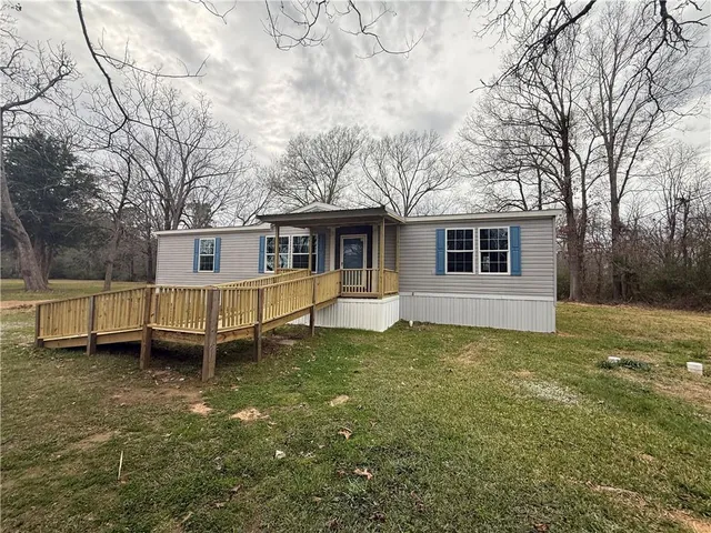 $176,000 | 1748 Highway 115, Deville, LA 71328