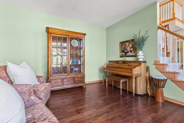 $775,000 | 9624 Jonathan Lane, Eden Prairie, MN 55347