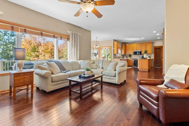 $775,000 | 9624 Jonathan Lane, Eden Prairie, MN 55347