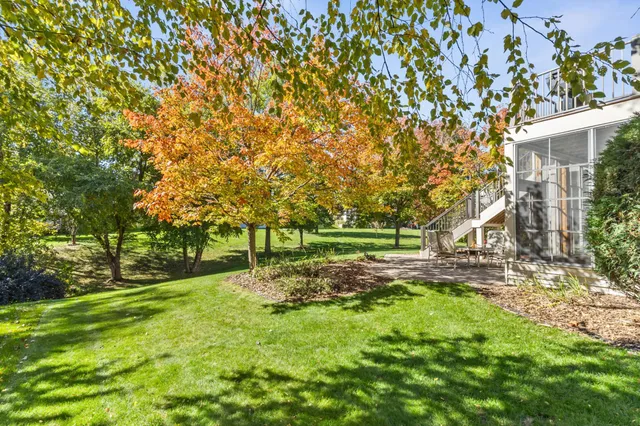 $775,000 | 9624 Jonathan Lane, Eden Prairie, MN 55347