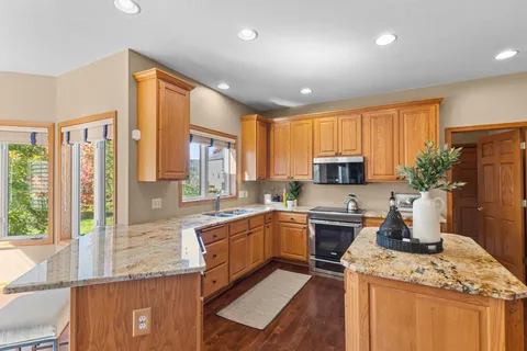 $775,000 | 9624 Jonathan Lane, Eden Prairie, MN 55347