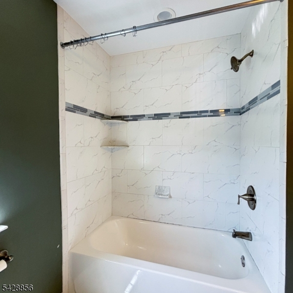 38 Honeyman Road Bernards, NJ 07920 - Photo 21 of 33