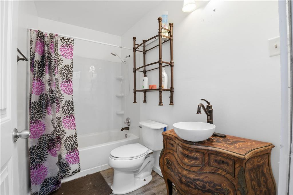 7945 Nelson Road Lake Charles, LA 70605 - Photo 9 of 15