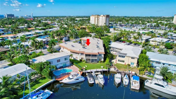 $3,000 | 2201 Southeast 9th Street, Unit 108, Pompano Beach, FL 33062