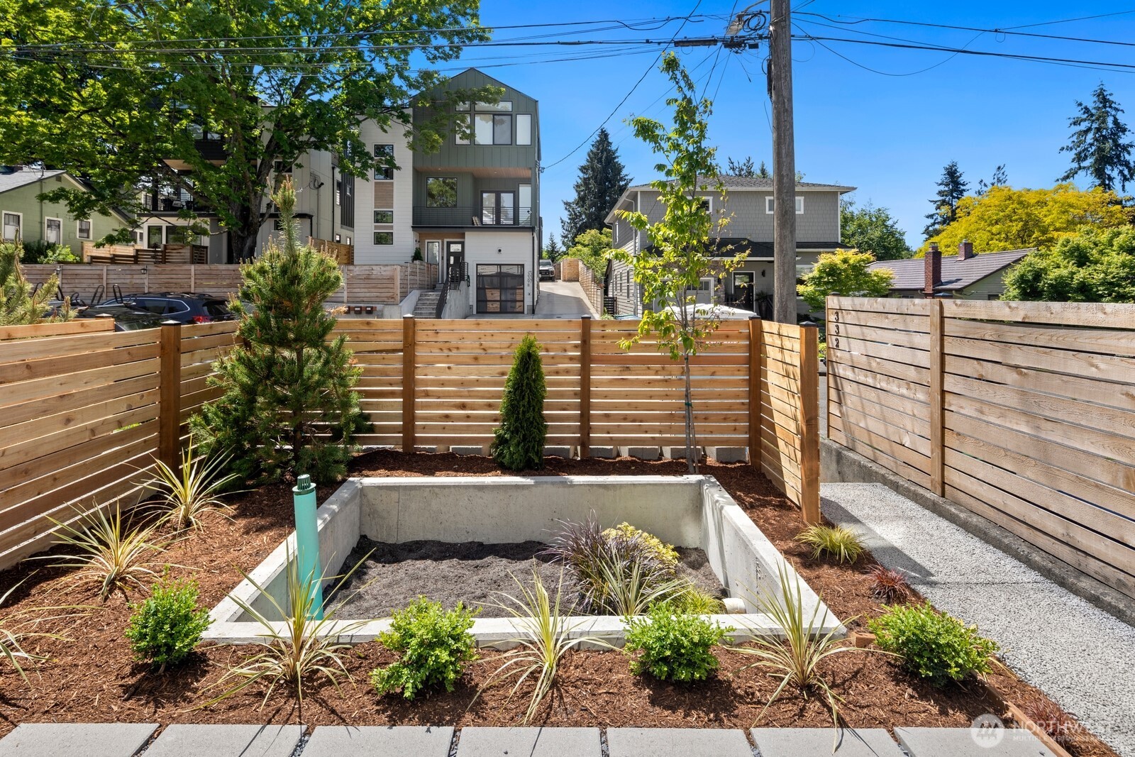 332 Northeast 90th Street Seattle, WA 98115 - Photo 20 of 22