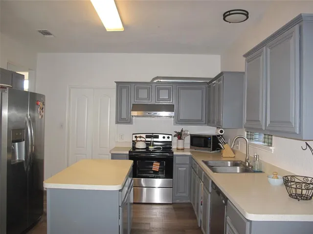 $349,000 | 6003 Hack Wood Trail, Arlington, TX 76018