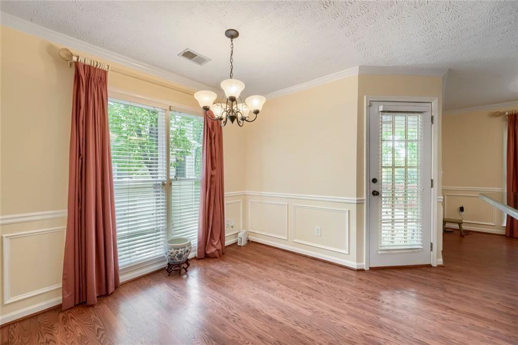 2128 Cluster Lane Grayson, GA 30017 - Photo 5 of 40