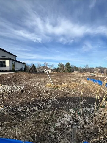 $989,000 | 2760 West 133rd Terrace, Leawood, KS 66224