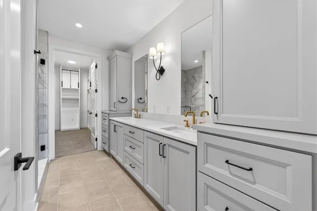 $989,000 | 2760 West 133rd Terrace, Leawood, KS 66224