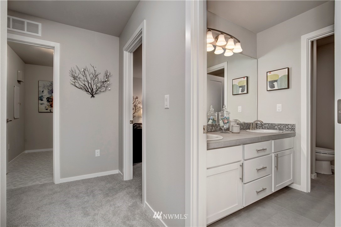 18725 Meridian Place West, Unit CC 15 Bothell, WA 98012 - Photo 22 of 36