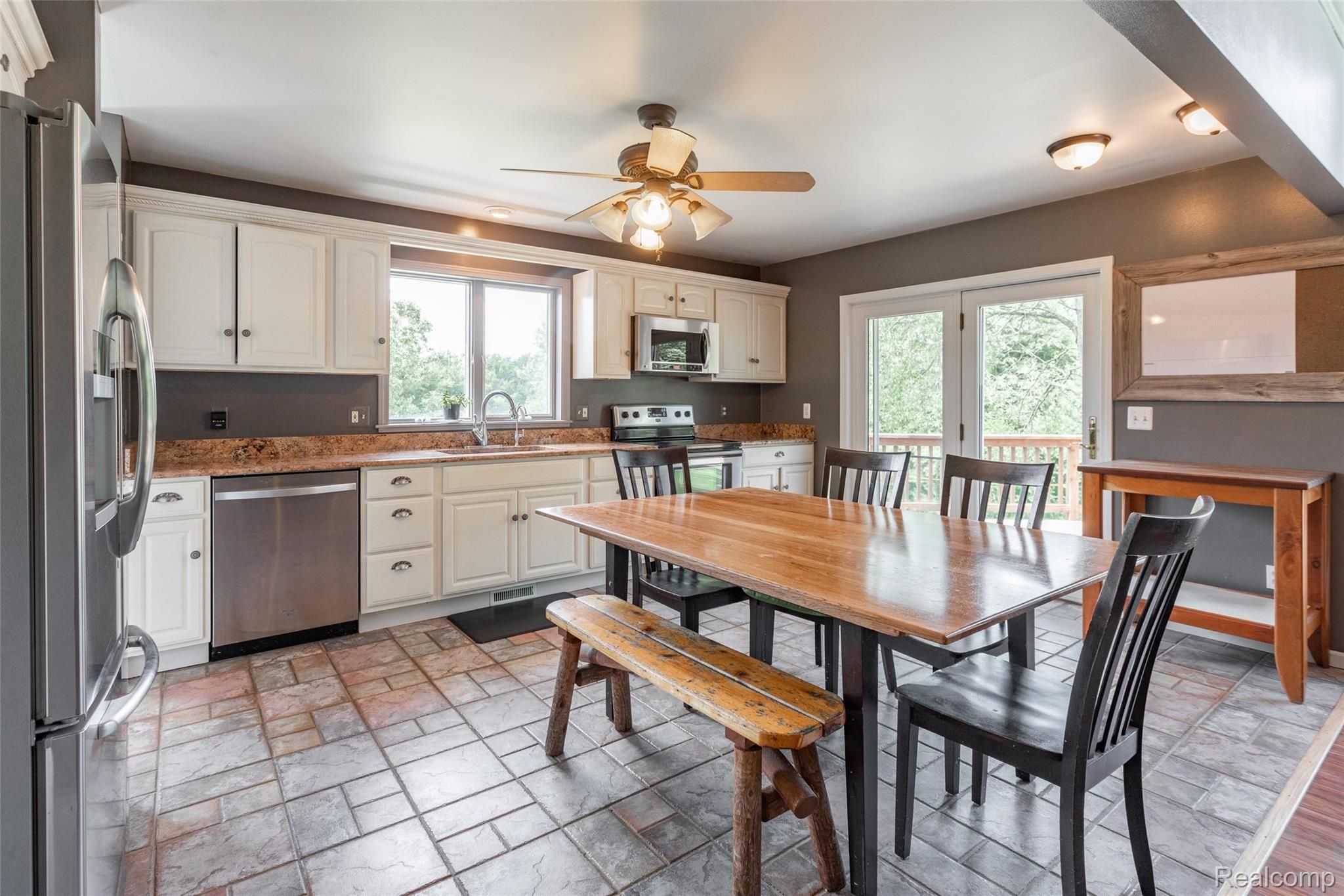 6170 Pingree Road Howell, MI 48843 - Photo 20 of 53 244A2946.jpg