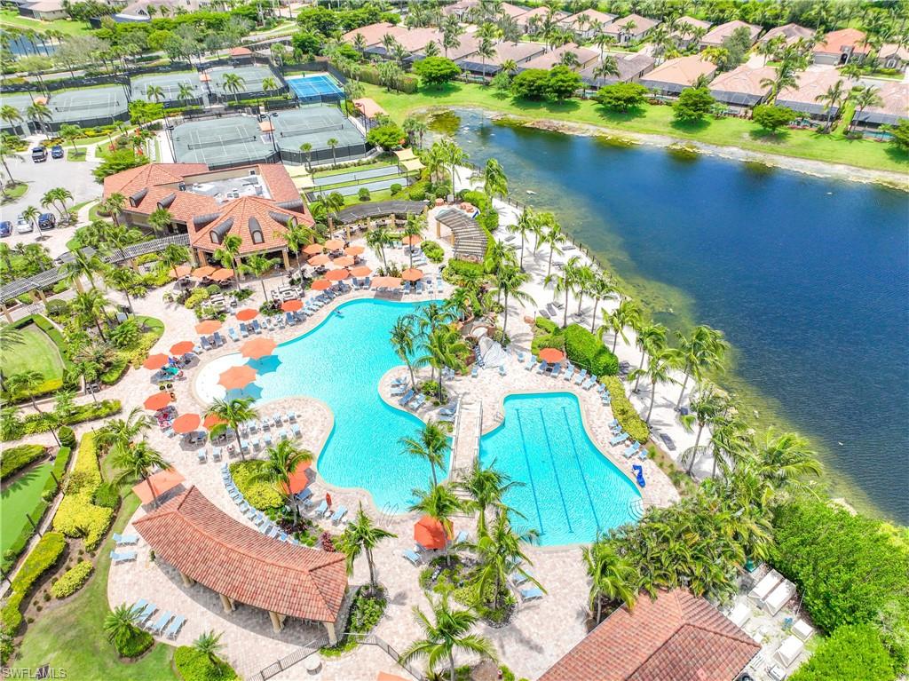 9218 Veneto Lane Naples, FL 34113 - Photo 37 of 47