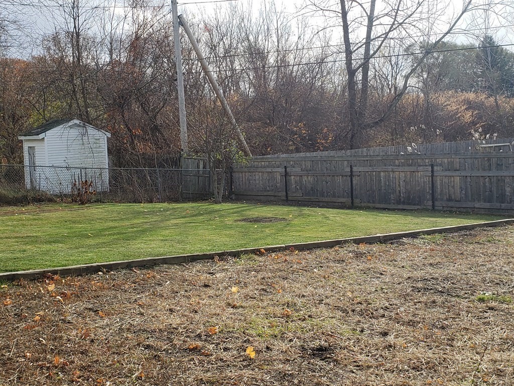 192 Massasoit Road Worcester, MA 01604 - Photo 8 of 18 Gallery Image 8