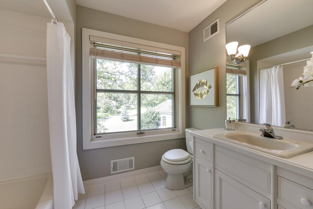 55 Gideons Point Road Excelsior, MN 55331 - Photo 35 of 51