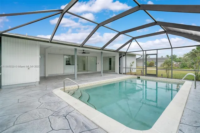 $289,000 | 957 Great Falls Terrace Northwest, Port Charlotte, FL 33948