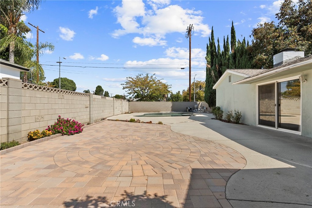 19709 Strathern Street Winnetka, CA 91306 - Photo 30 of 31 a view of a terrace