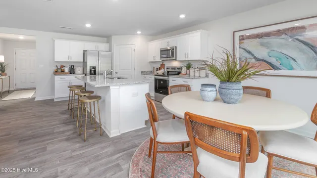 $327,990 | 206 Wood Street, La Grange, NC 28551