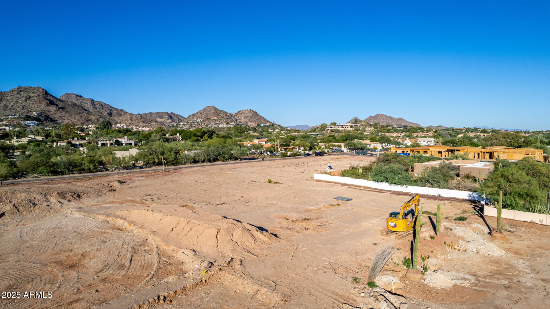 3627 East Bethany Home Road, Unit 2 Paradise Valley, AZ 85253 - Photo 2 of 12 03 Bethany Home