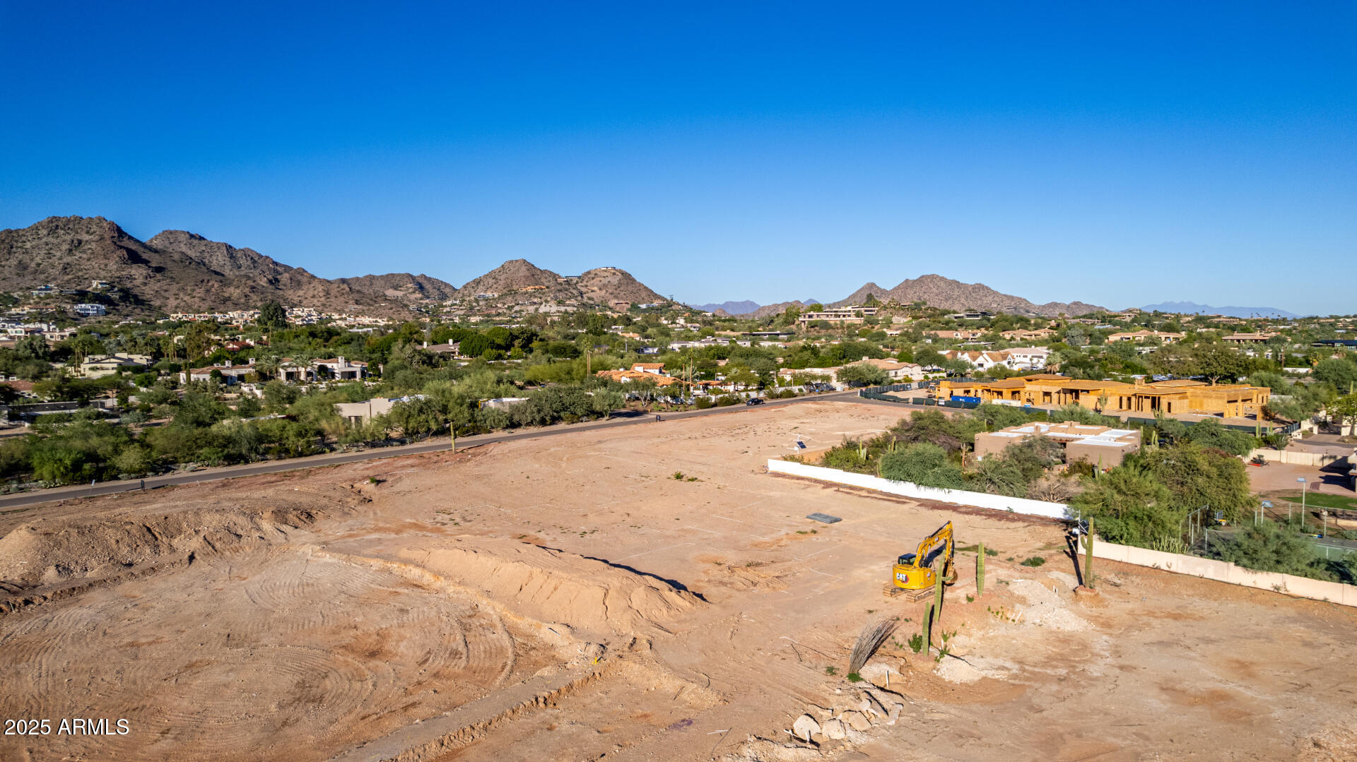 3627 East Bethany Home Road, Unit 2 Paradise Valley, AZ 85253 - Photo 3 of 12 04 Bethany Home