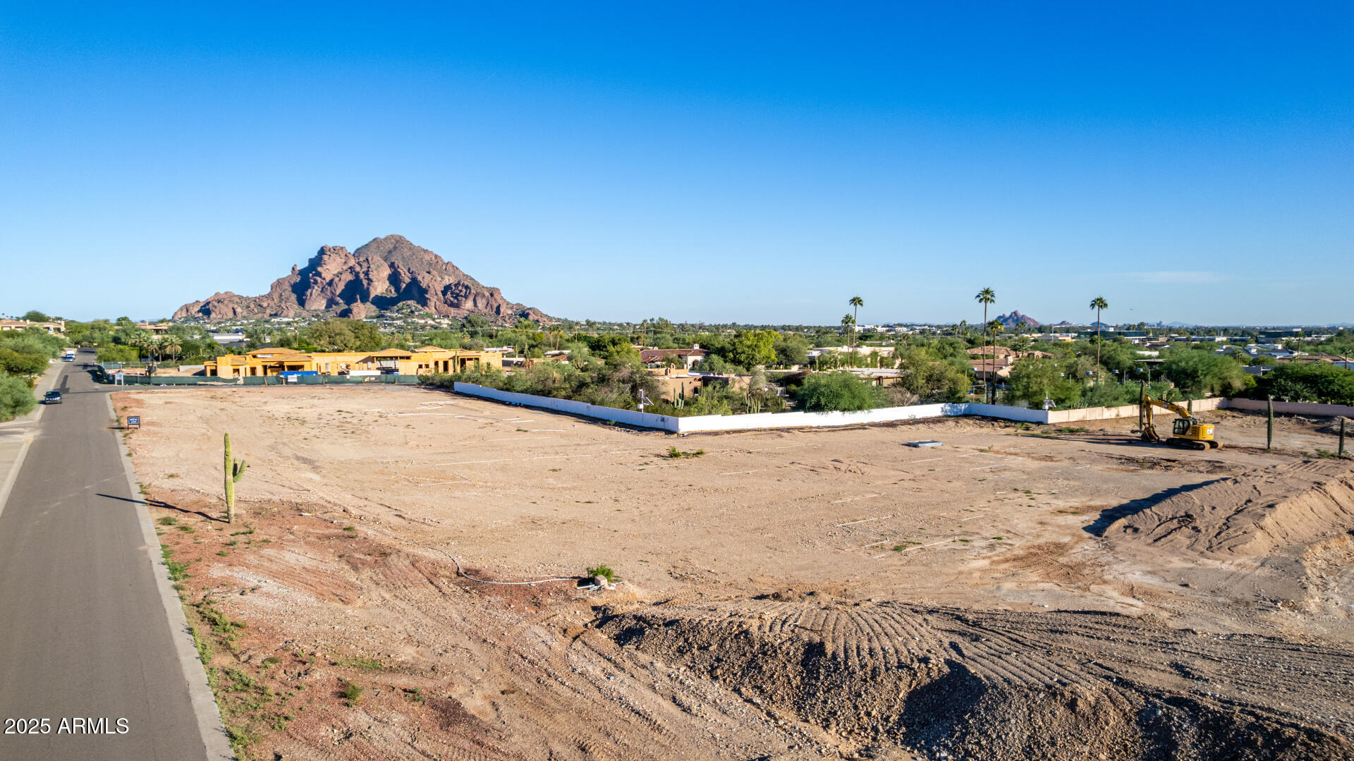 3627 East Bethany Home Road, Unit 2 Paradise Valley, AZ 85253 - Photo 8 of 12 02 Bethany Home