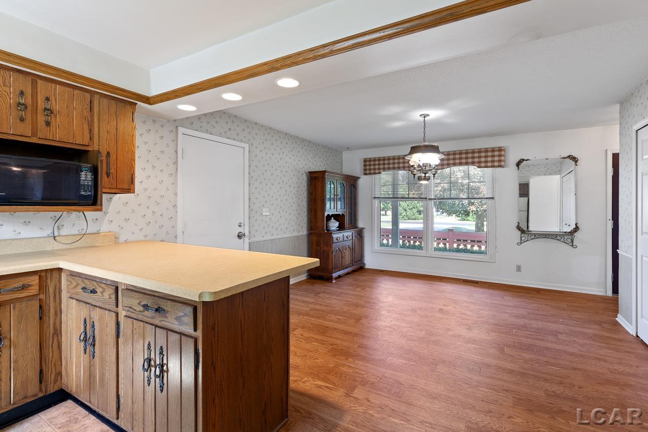 2571 Gady Road Adrian, MI 49221 - Photo 13 of 47
